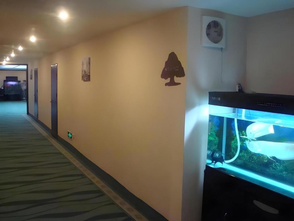 Greentree Inn Beijing Dongcheng District Wangfujin South Luogu Lane Houhai Express Hotel Bagian luar foto