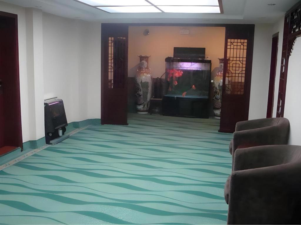 Greentree Inn Beijing Dongcheng District Wangfujin South Luogu Lane Houhai Express Hotel Bagian luar foto